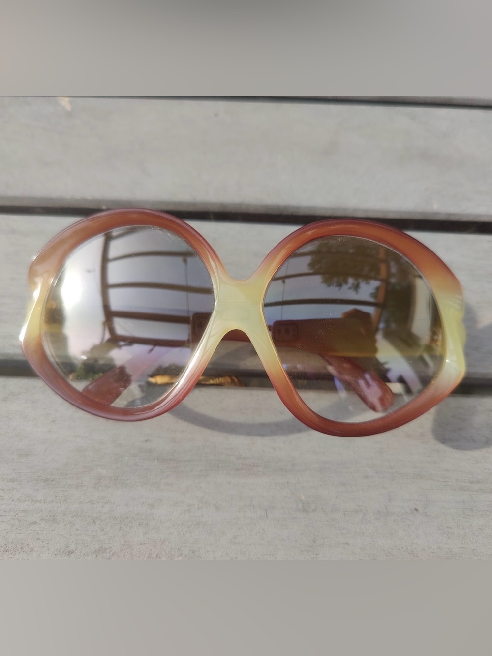 Round Gradient Brown Women’s Sunglasses